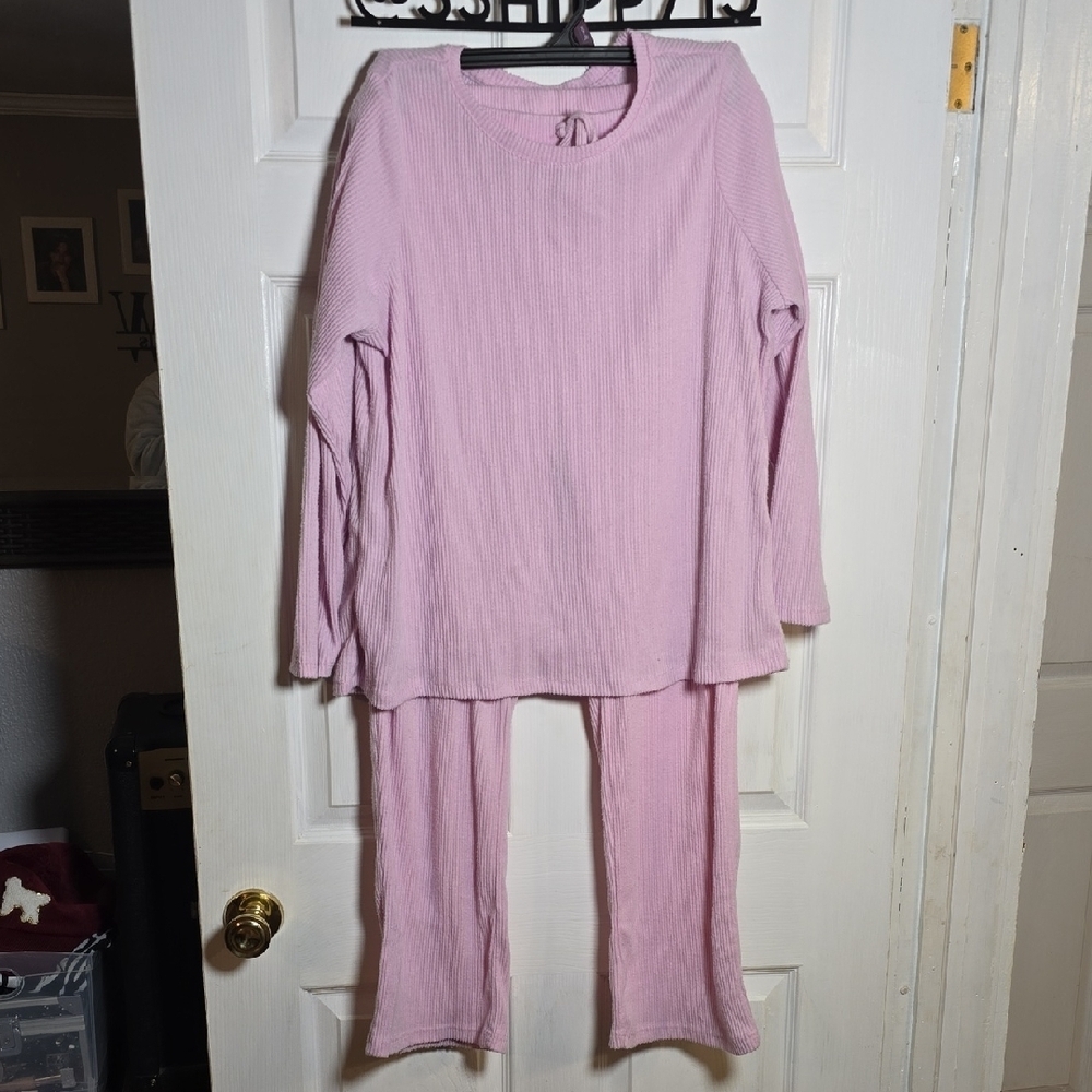 Bobbie Brooks Soft Pink Women's Pajama Set